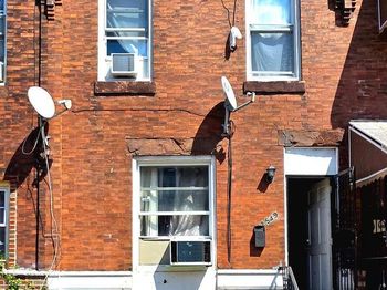 2549 S Fairhill Street