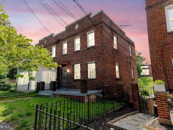 212 Division Avenue NE, Washington DC 20019