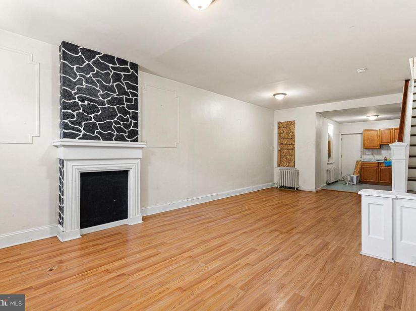 1828 E Madison Street, Philadelphia PA 19134