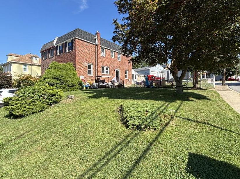 12 E Wyncliffe Avenue, Clifton Heights PA 19018