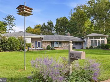 6109 W Mill Road