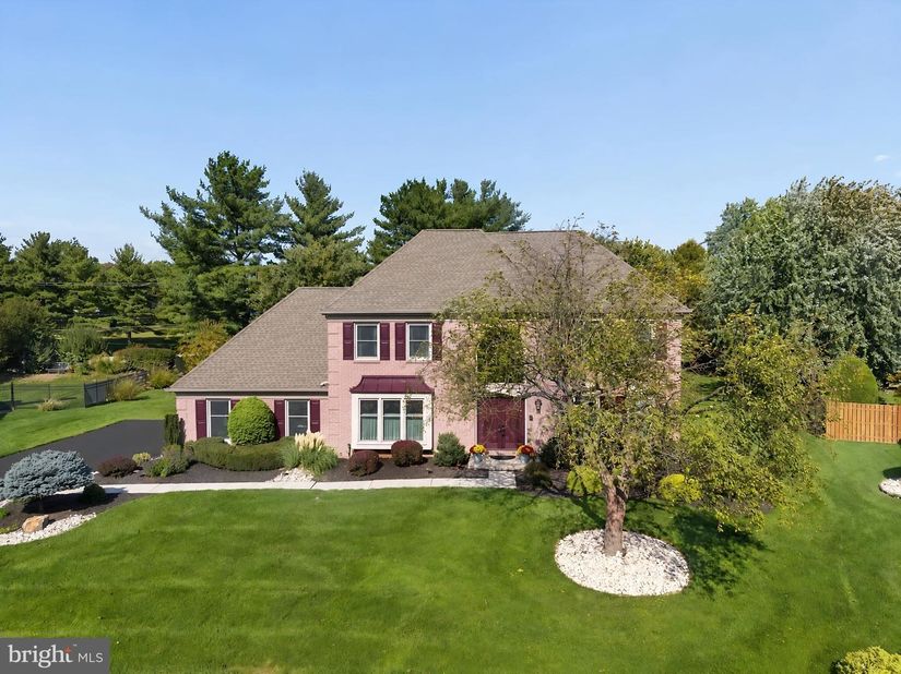 700 Fox Hollow Drive, Yardley PA 19067