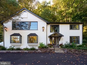 3017 River Road Road