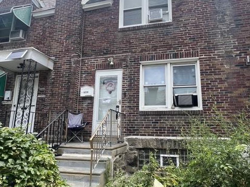 6229 N Hope Street, Philadelphia PA 19120