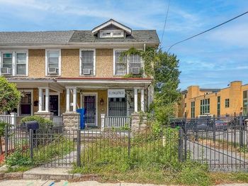 3726 12TH Street NE