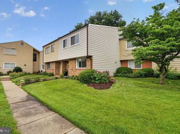 858 Dogwood Court