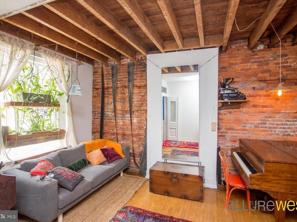 1608 N Dover Street, Philadelphia PA 19121