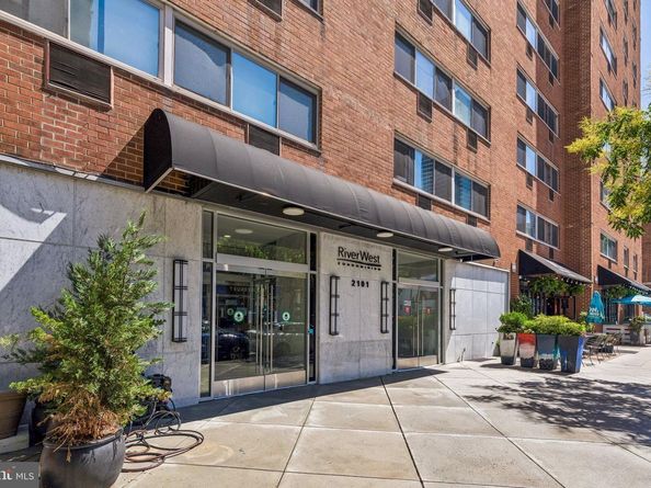 2101 Chestnut Street 723, Philadelphia PA 19103
