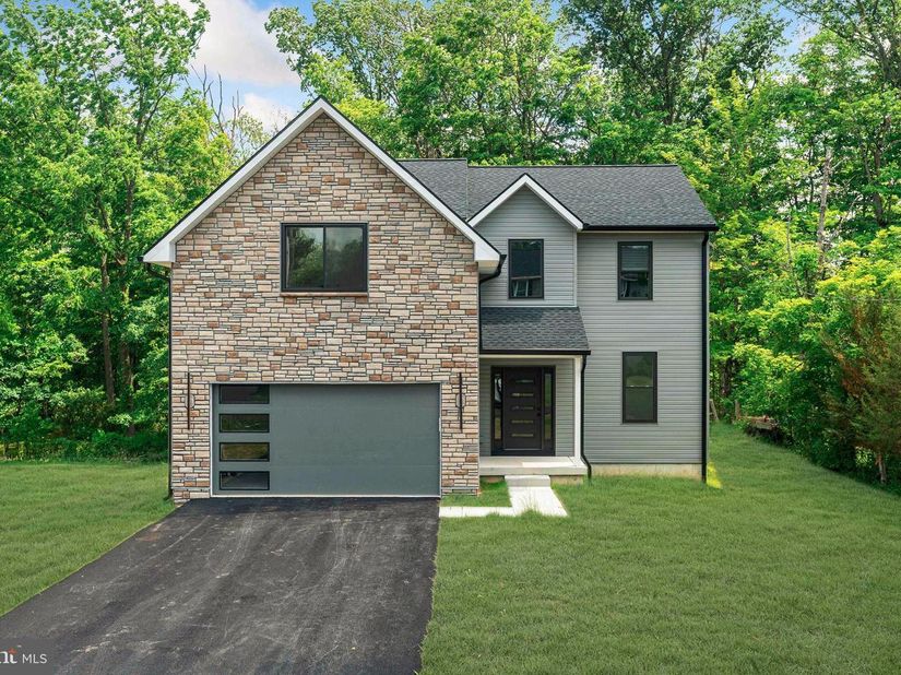 2947 Bridge Street, Furlong PA 18925