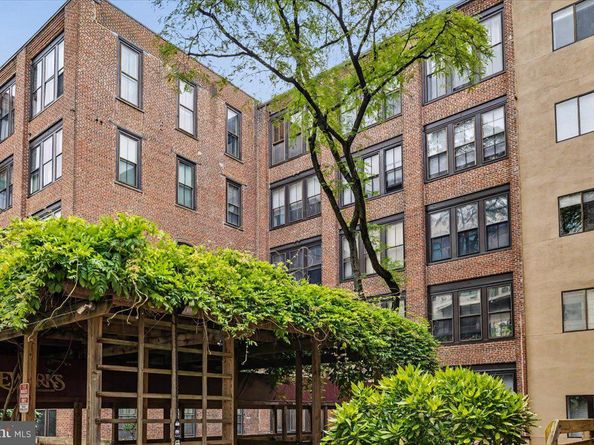 301 Race Street 316, Philadelphia PA 19106