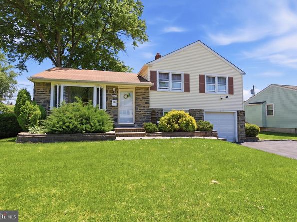 11615 Depue Avenue, Philadelphia PA 19116