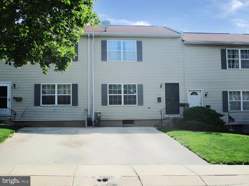 8313 Woolston Avenue, Philadelphia PA 19150
