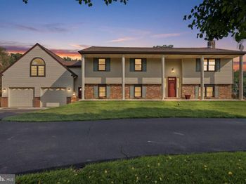 2733 Village Road