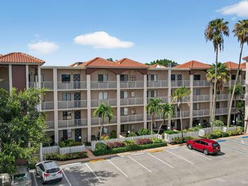 6193 Pointe Regal Circle