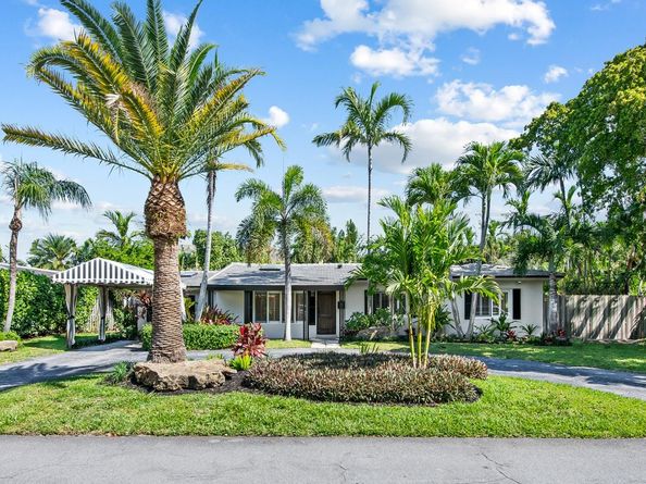 2709 NE 30th St, Fort Lauderdale FL 33306