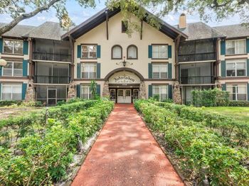 3720 Inverrary Drive