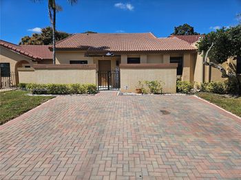 17914 NW 66th Ct Circle