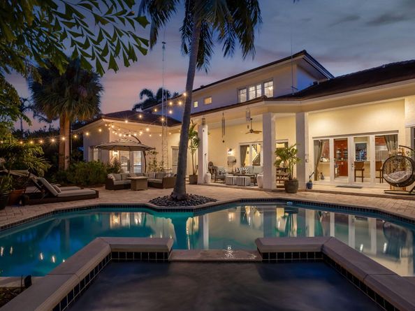 2409 NE 12th Street, Fort Lauderdale FL 33304