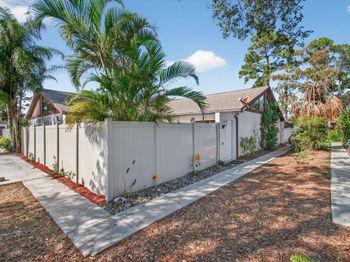 1350 Periwinkle Place