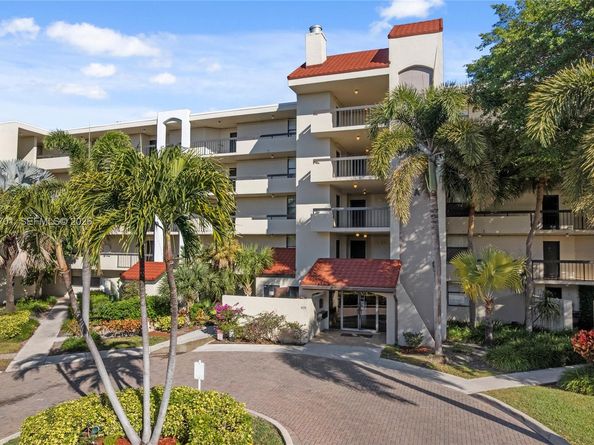 825 Egret Circle 504, Delray Beach FL 33444