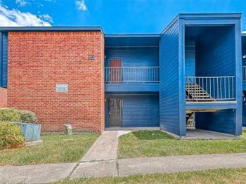 13480 S Thorntree Drive