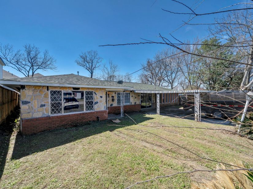 3826 Noah Street, Houston TX 77021
