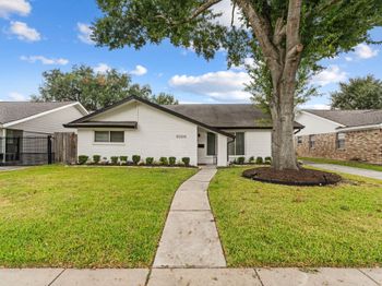9206 Kapri Lane