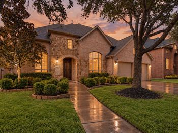 3814 Bluffstone Court