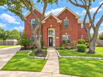 2206 Desert Vine Court