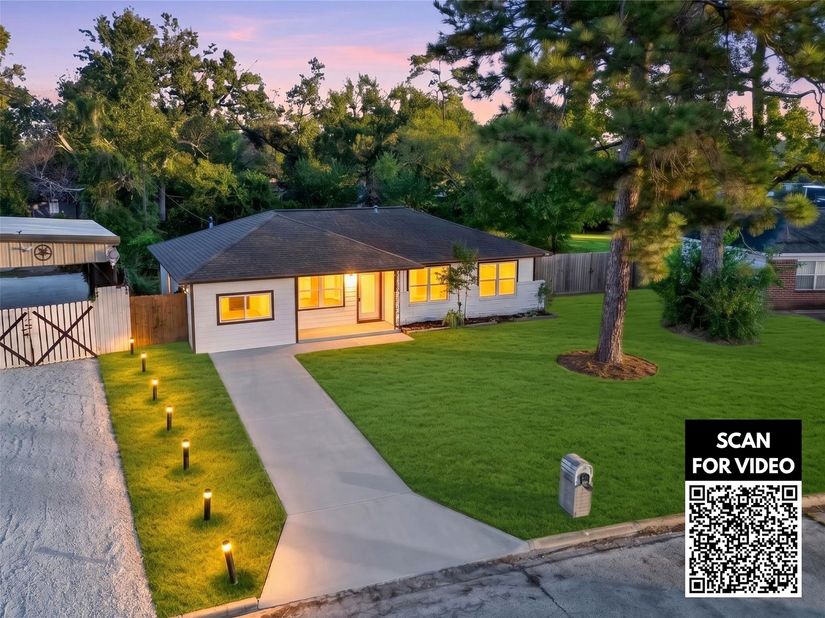 7445 Cabot Street, Houston TX 77016