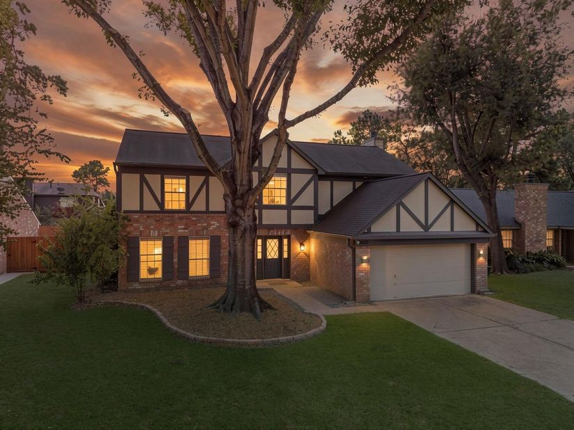 11303 Golden Ray Drive, Cypress TX 77429