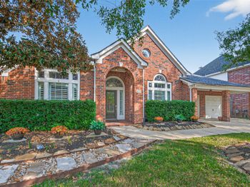 15922 Clipper Pointe Drive