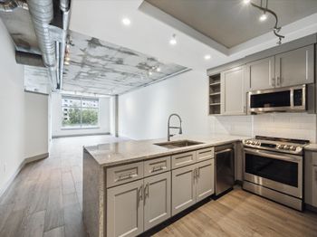 1901 Post Oak Boulevard