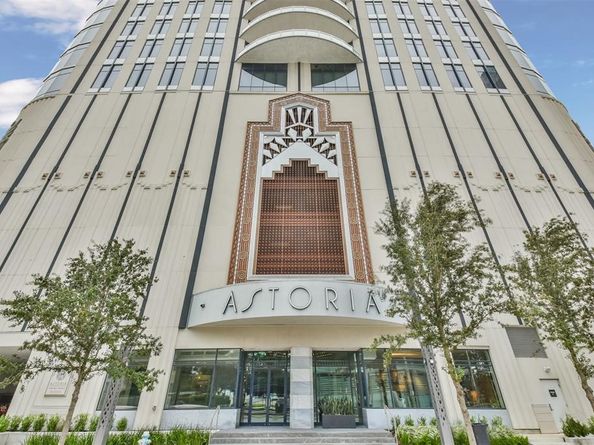 1409 Post Oak Boulevard 2003, Houston TX 77056