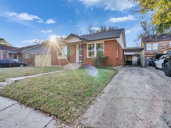 2416 Cumberland Street, Houston TX 77023