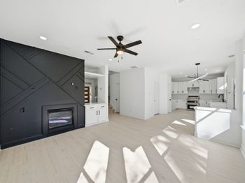 82 N Apple Spring Circle