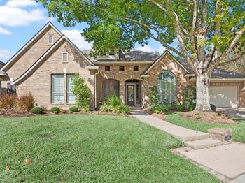 6119 Peachtree Hill Court