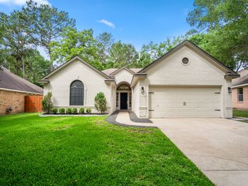 146 S Holly Laurel Circle