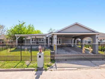 4422 Sandydale Lane