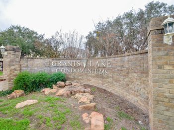 2710 Grants Lake Boulevard