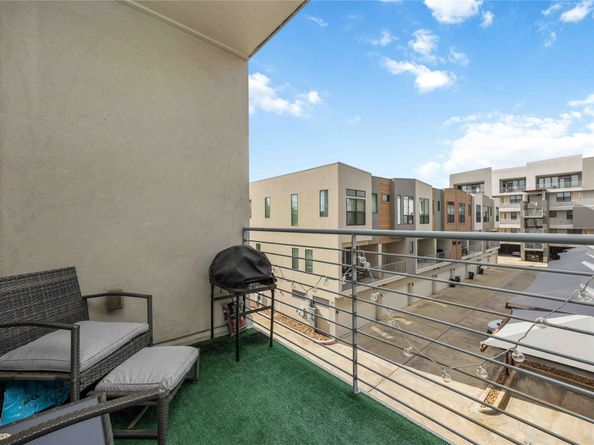 2401 Crawford Street A210, Houston TX 77004