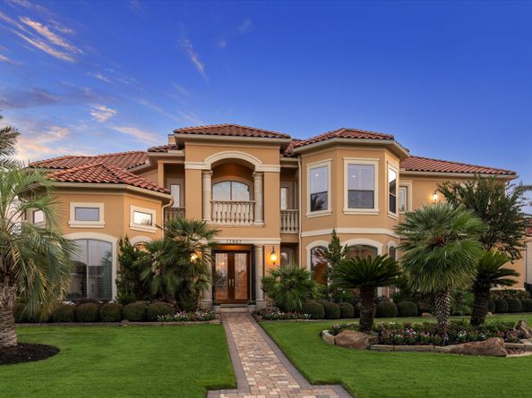 13907 Slate Creek Lane, Houston TX 77077