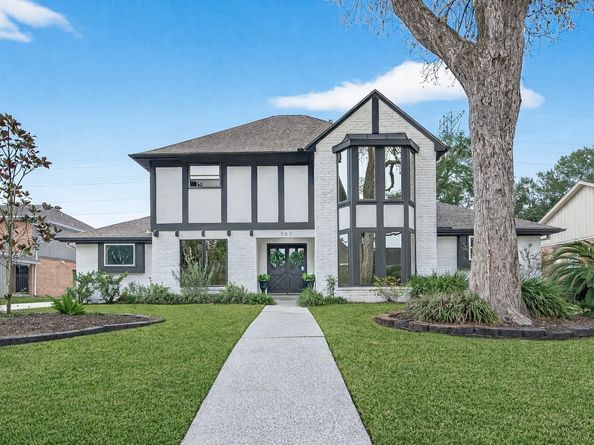 707 Montclair Boulevard, Sugar Land TX 77478
