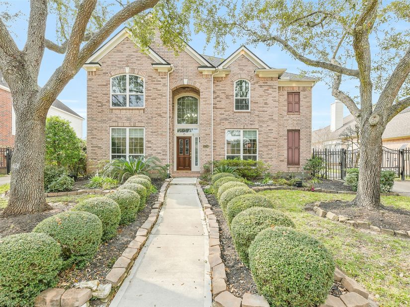 3234 Shadowleaf Drive, Houston TX 77082