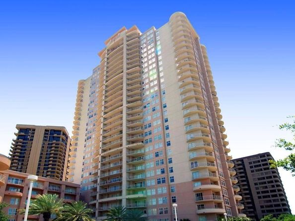 3505 Sage Road 610, Houston TX 77056