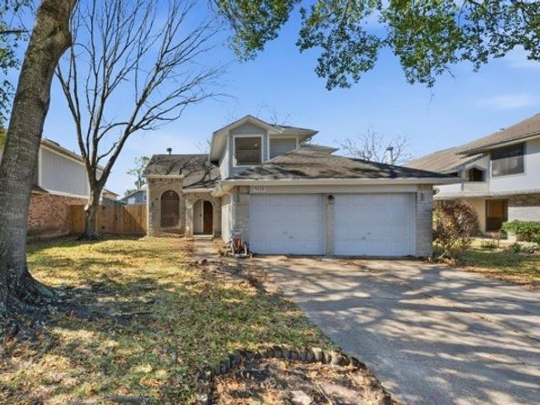 9318 Spindlewood Drive, Houston TX 77083