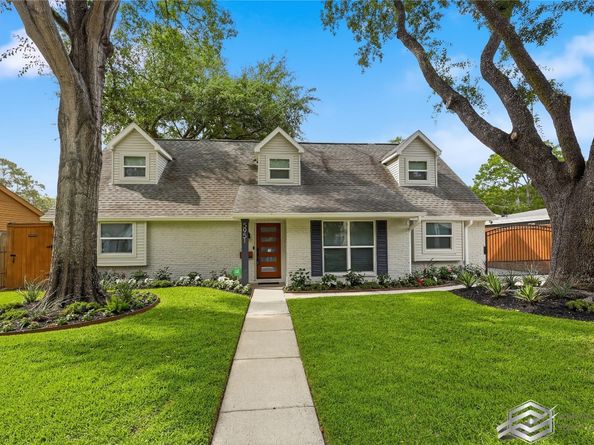 5951 Valkeith Drive, Houston TX 77096