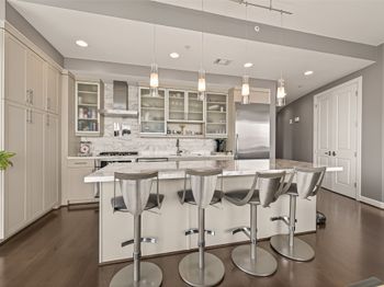 2207 Bancroft Street