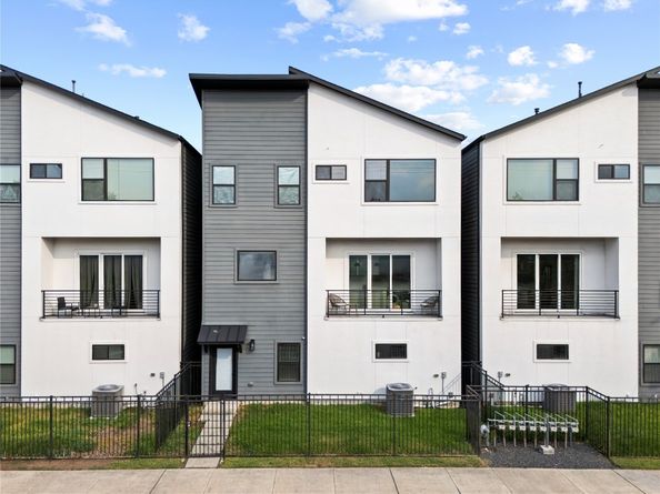 2404 Hadley Street C, Houston TX 77003