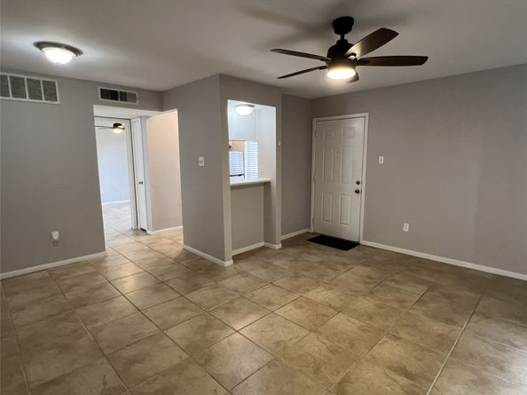 1516 Bay Area Boulevard P2, Houston TX 77058